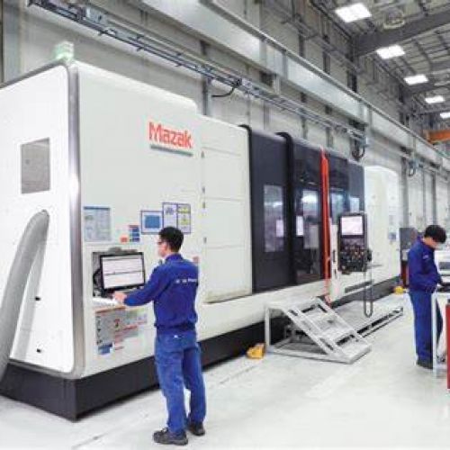 Máy móc công nghiệp hỗ trợ sản xuất đang dần thay thế  bàn tay con người