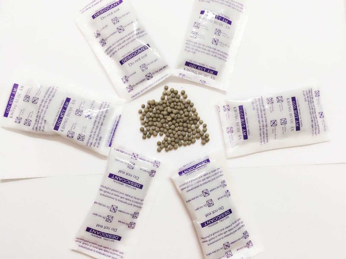 Gói hút ẩm Desiccant 15g 5x9 OPP